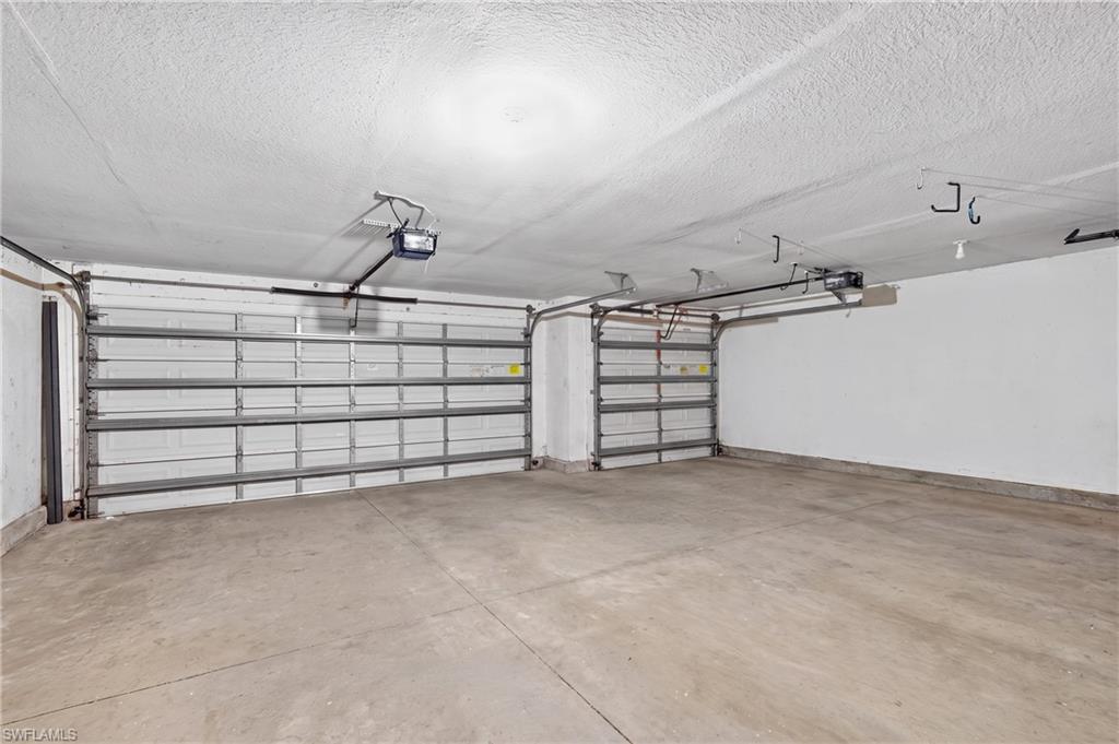 12810 Aston Oaks Dr Property Photo 39