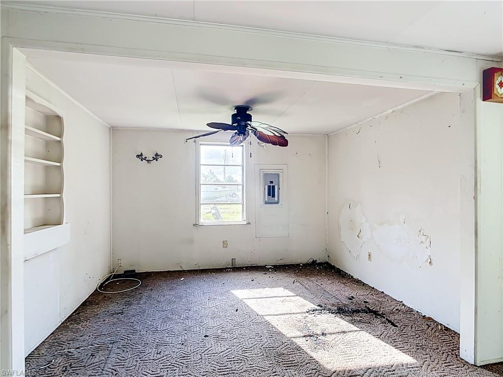 8318 Roosevelt St Property Photo 13