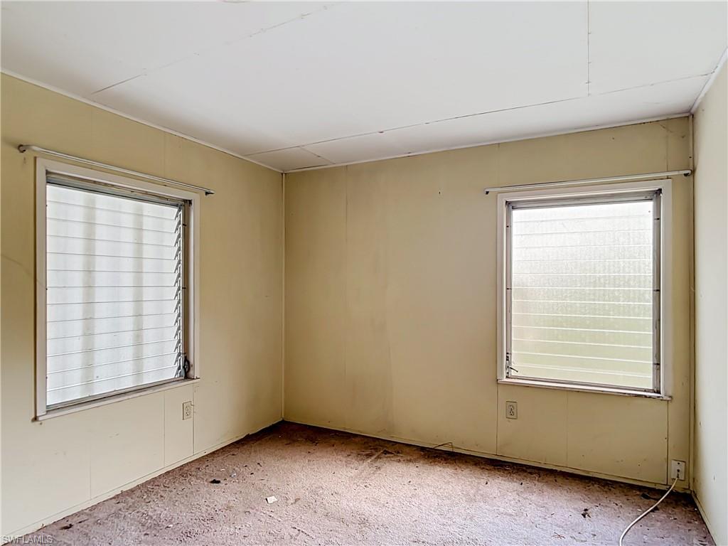 8318 Roosevelt St Property Photo 26