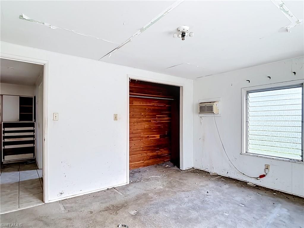 8318 Roosevelt St Property Photo 30