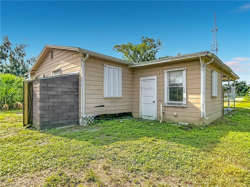 8318 Roosevelt St Property Photo 38
