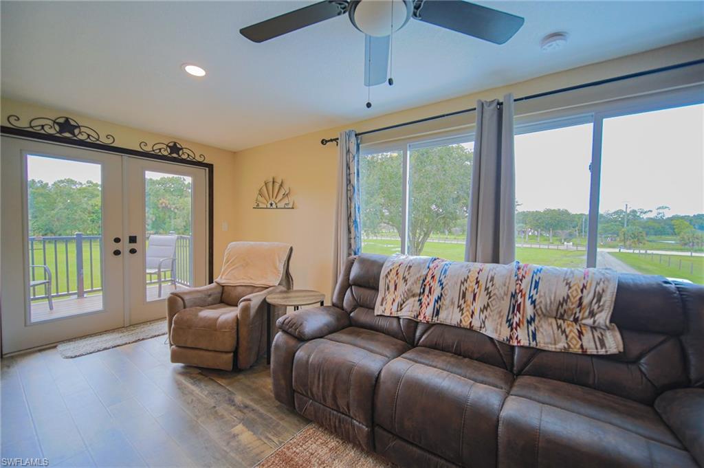 5961 Pangola Rd Property Photo 20