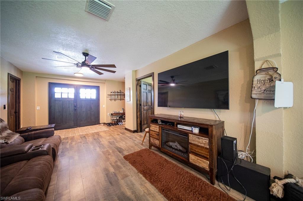 5961 Pangola Rd Property Photo 39
