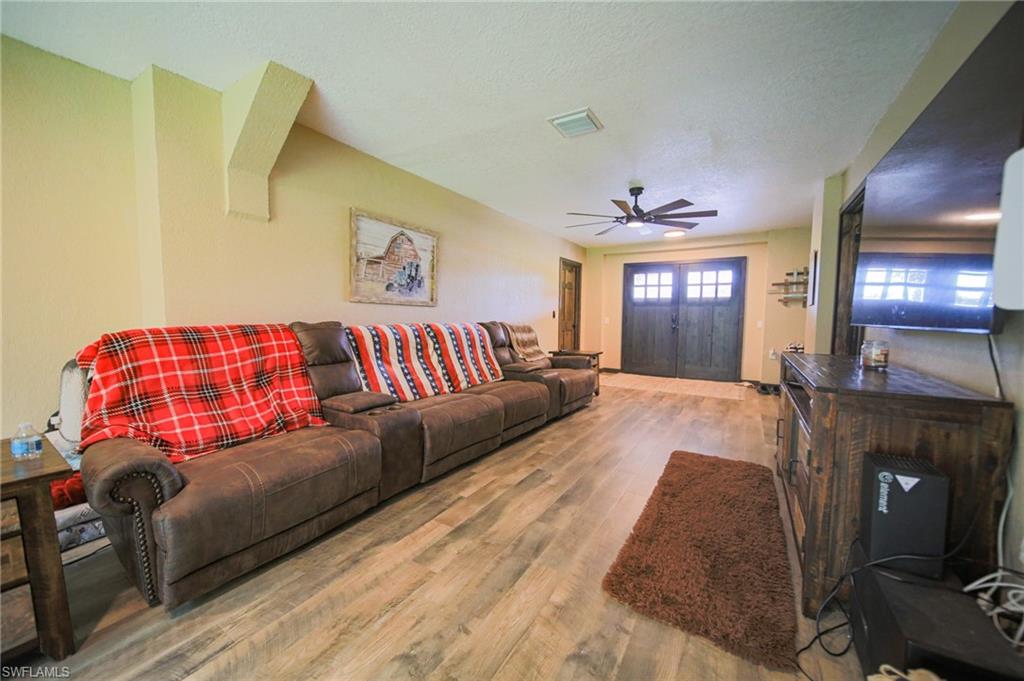 5961 Pangola Rd Property Photo 40