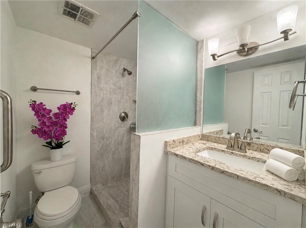 1087 Forest Lakes Dr 306 Property Photo 12