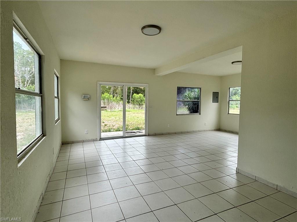 2150 Panama Ave Property Photo 5