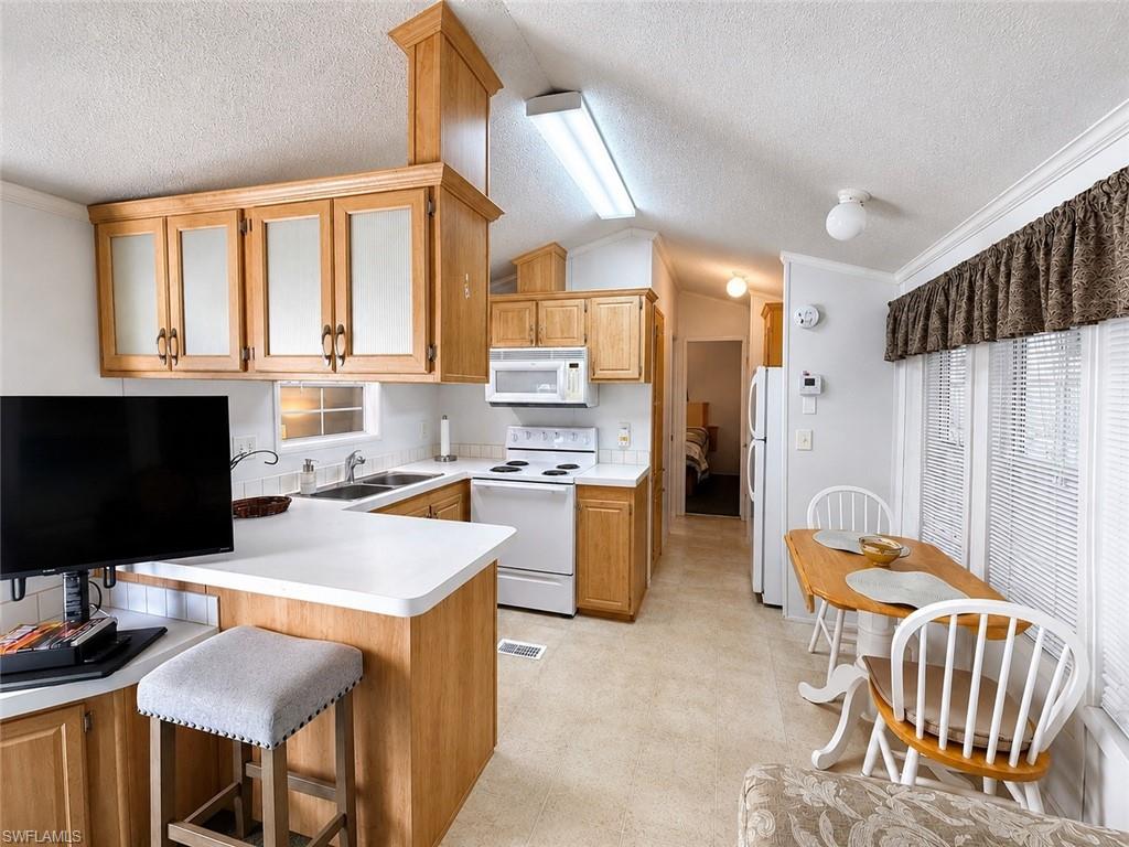 334 Blue Spring Ter Property Photo 6