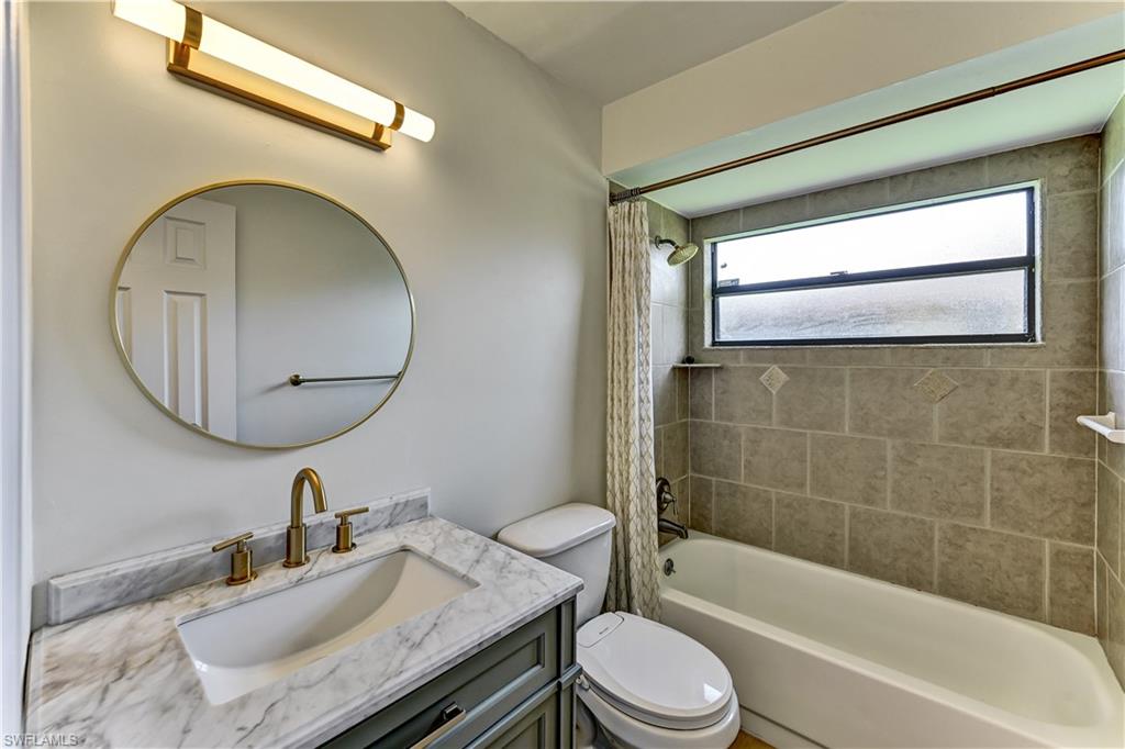 905 Sw 52nd St Property Photo 15