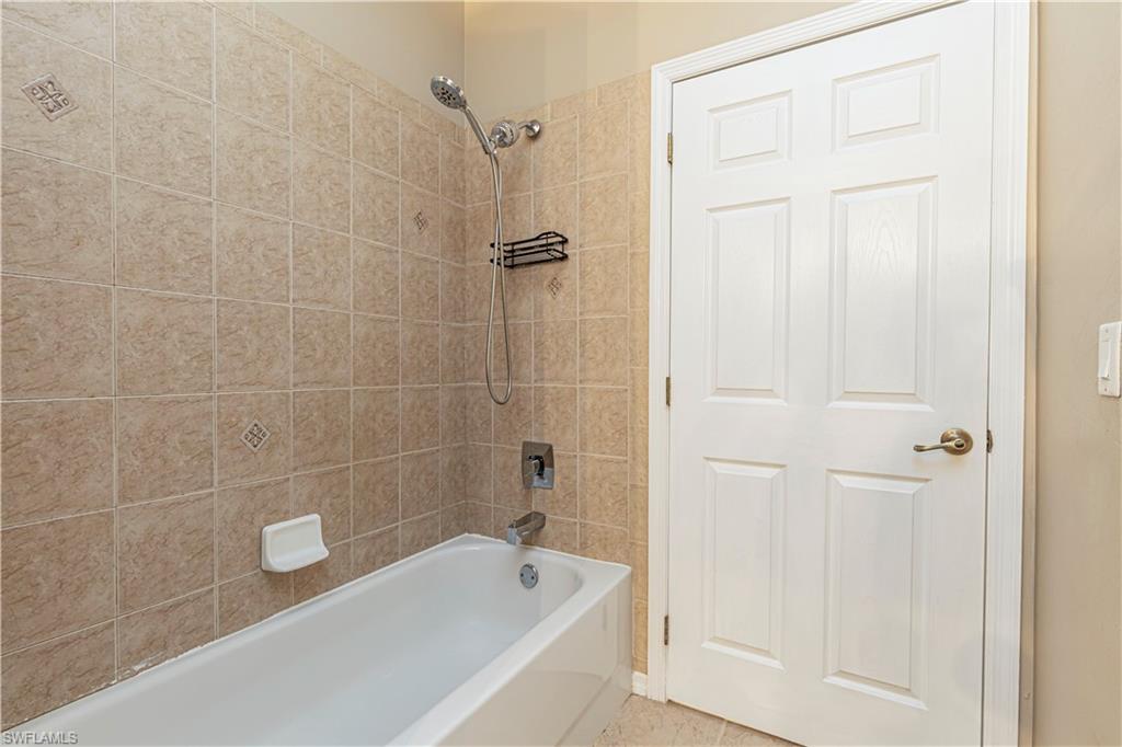 2529 Sw 23rd Pl Property Photo 25
