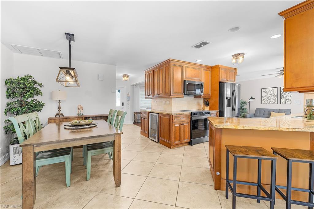 6954 Pickadilly Ct Property Photo 14
