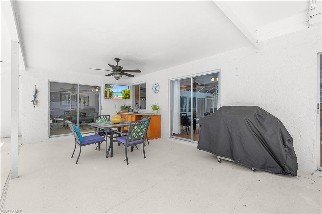6954 Pickadilly Ct Property Photo 23