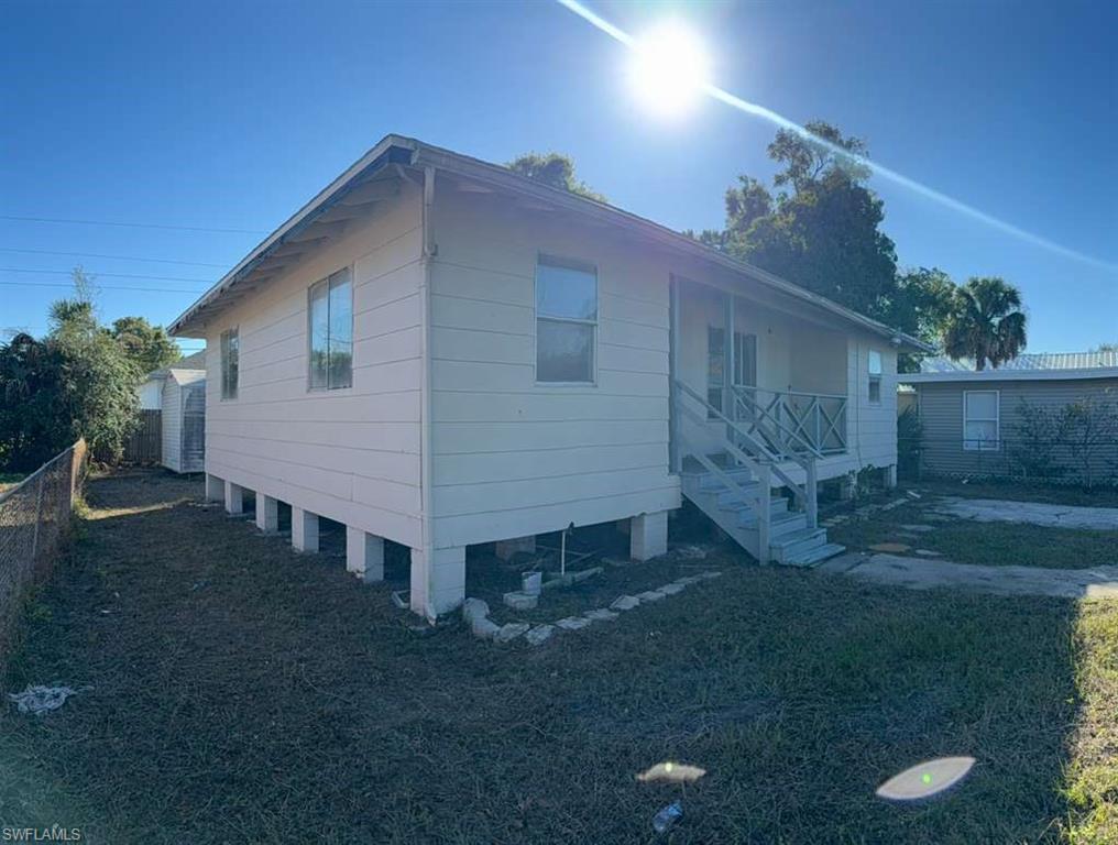 3316 Armstrong Ct Property Photo 2