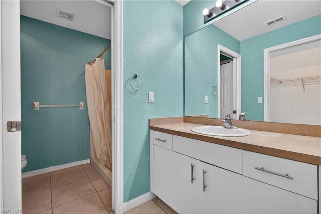 4700/4702 Leonard Blvd S Property Photo 29