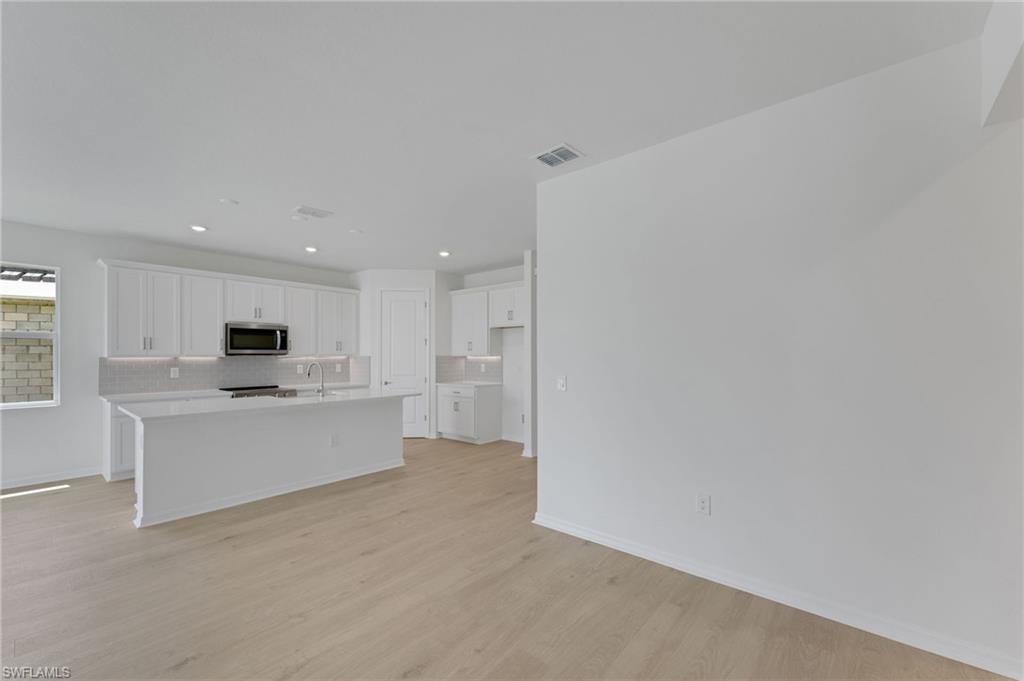 16935 Squirrel Branch Ln Property Photo 26