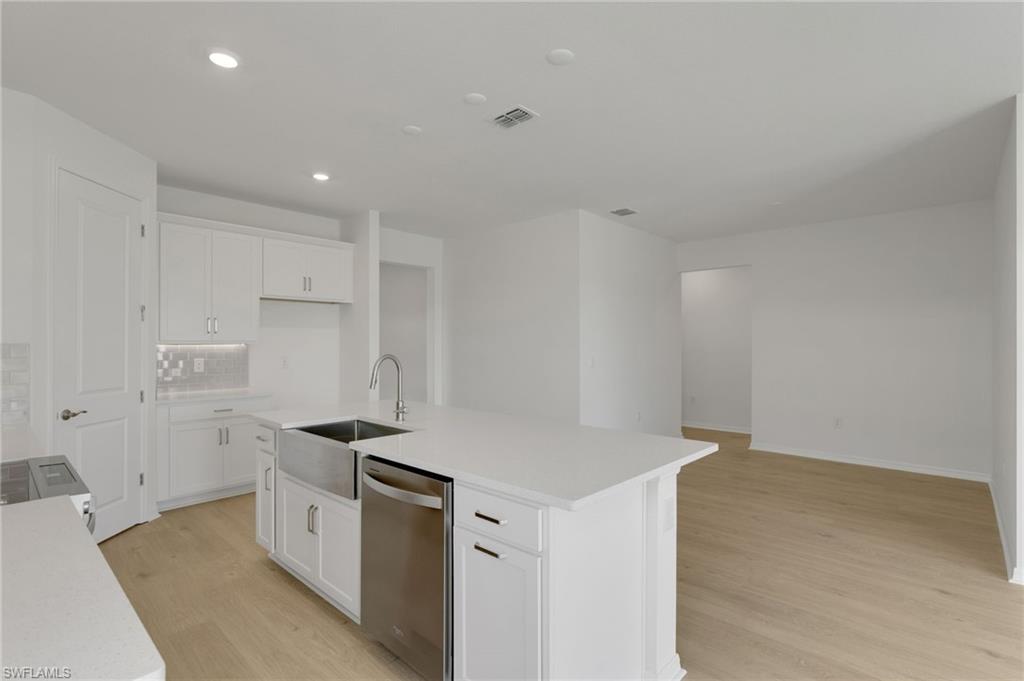 16935 Squirrel Branch Ln Property Photo 28