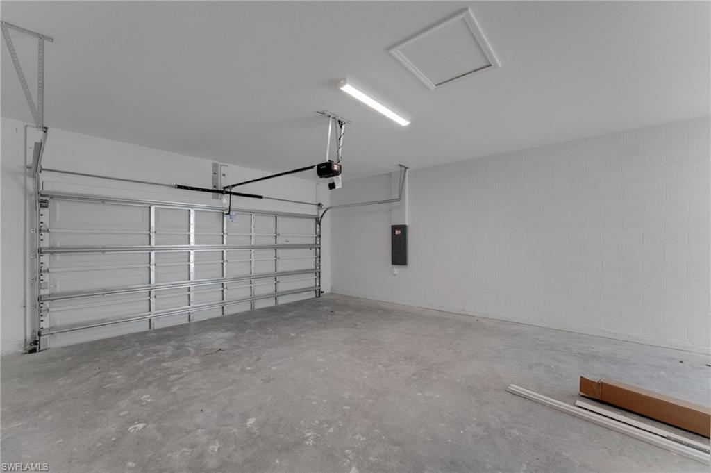 16938 Squirrel Branch Ln Property Photo 15