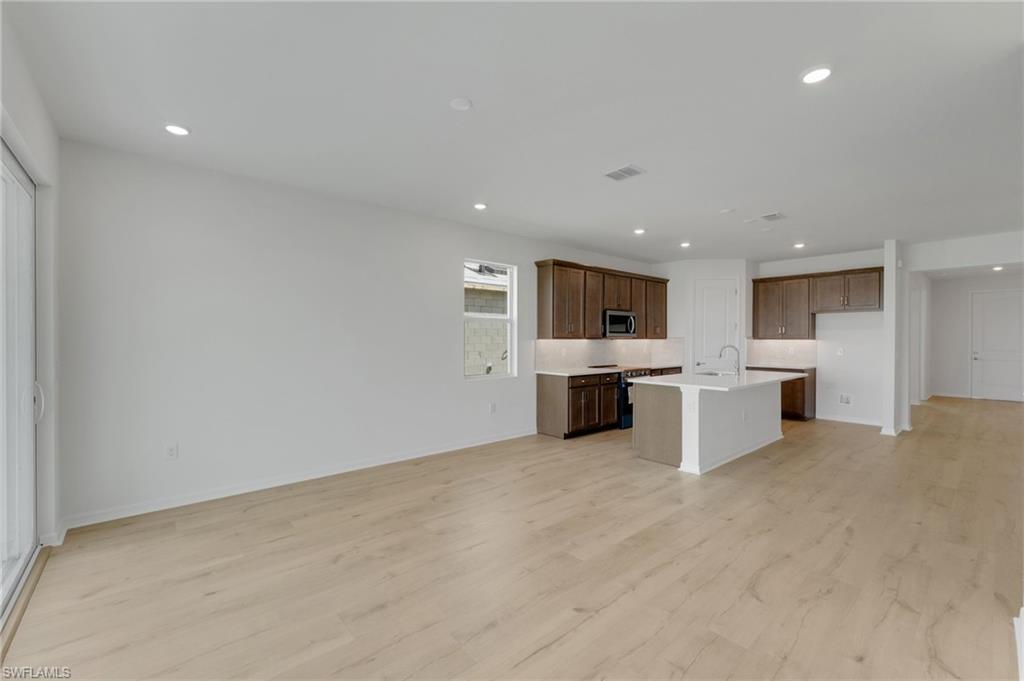 16938 Squirrel Branch Ln Property Photo 24