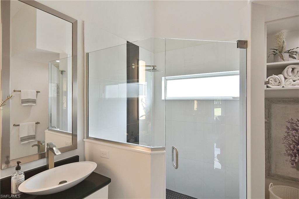 10235 Bismark Palm Way 1521 Property Photo 16