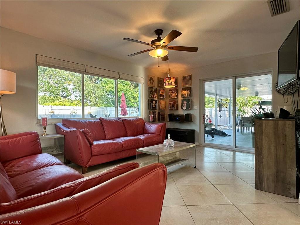 1495 Cranville Sq Property Photo 27