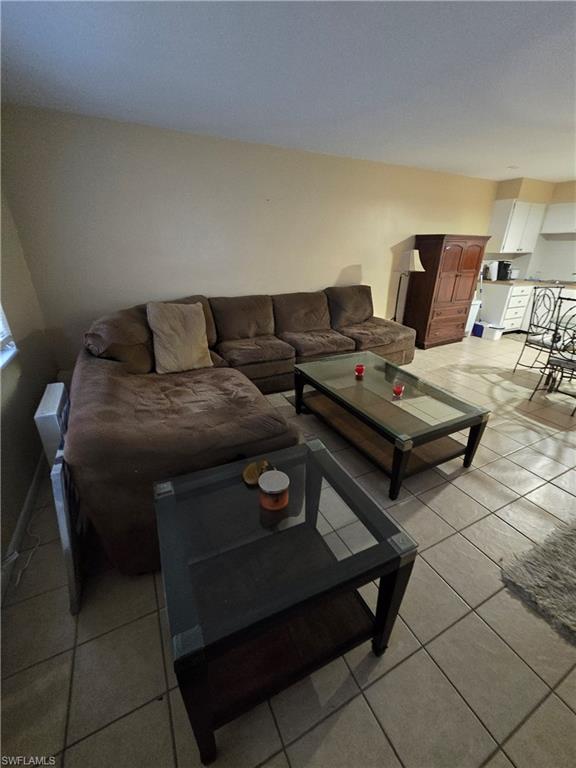 4901 Victoria Dr 205 Property Photo 6