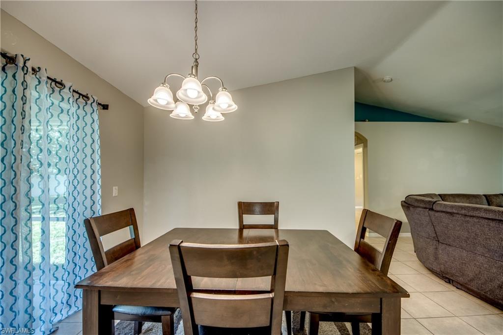 3227 Santa Barbara Blvd Property Photo 15