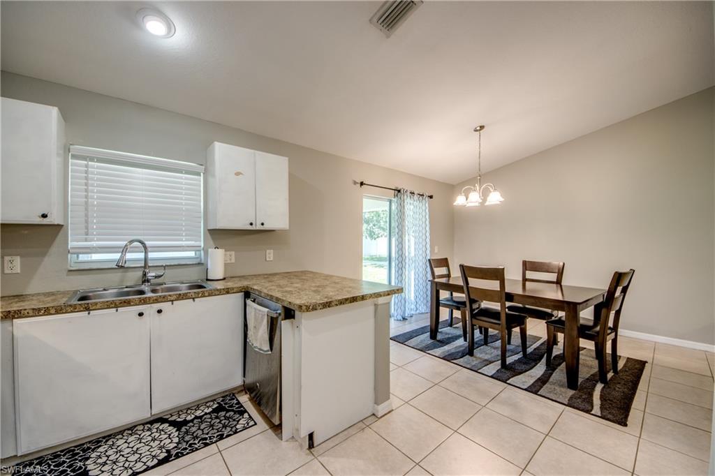 3227 Santa Barbara Blvd Property Photo 23