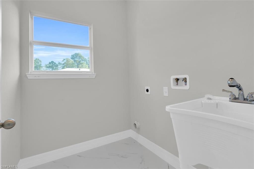 1108 Bainbridge St Property Photo 22