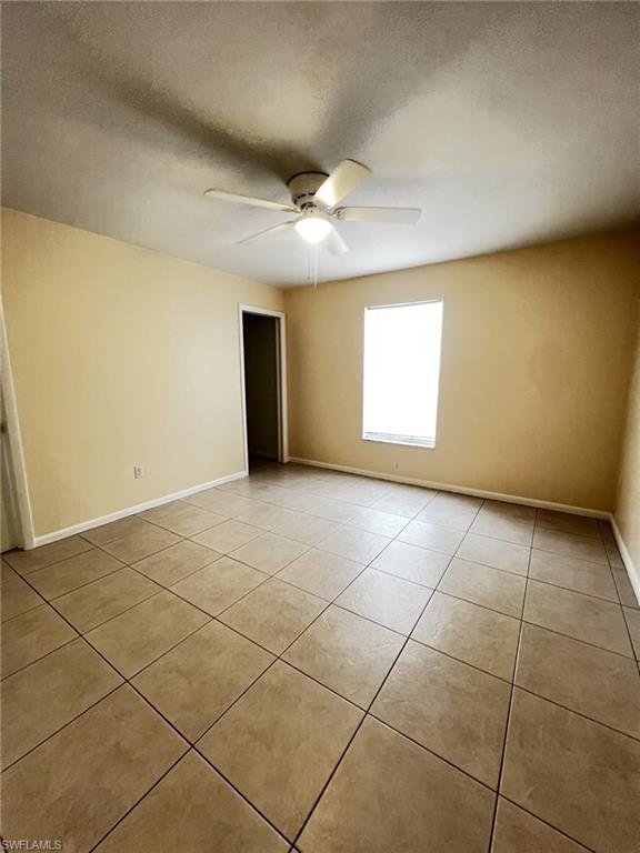 609 Se 23rd Pl 1 Property Photo 3
