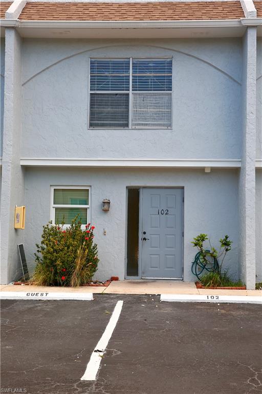 1123 SW 48th TER 102 Property Photo 1