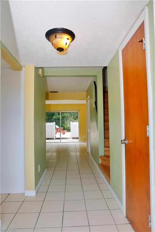 1123 Sw 48th Ter 102 Property Photo 5