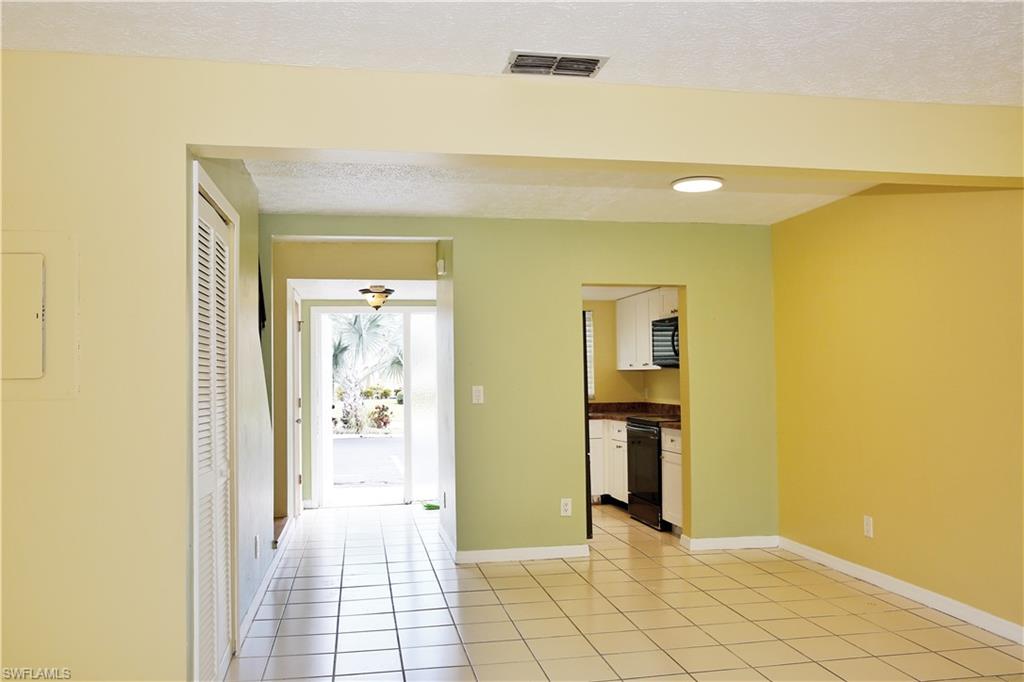 1123 Sw 48th Ter 102 Property Photo 11