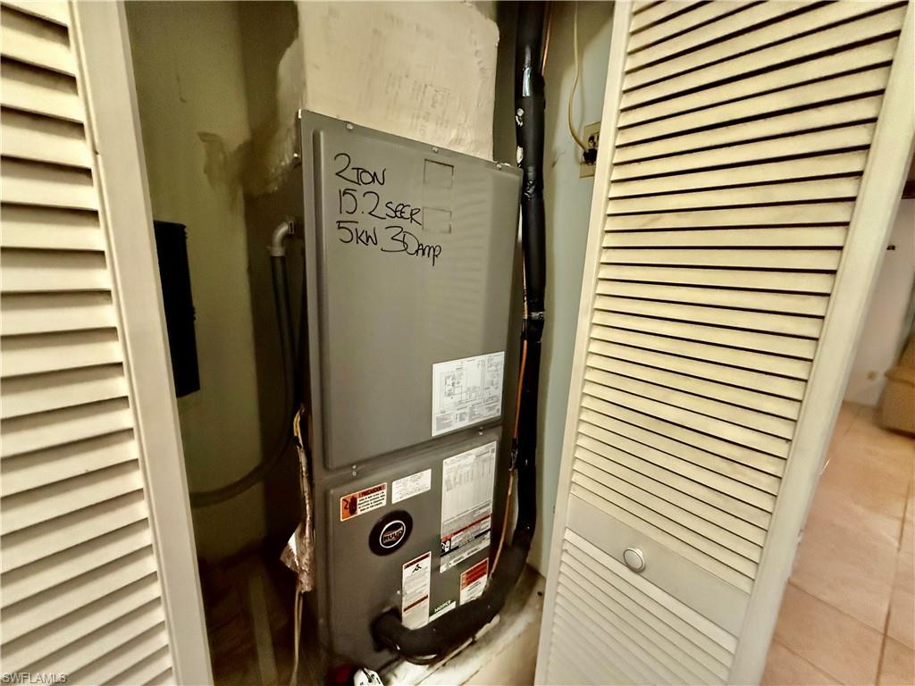 217 Oaklawn Ct Property Photo 25
