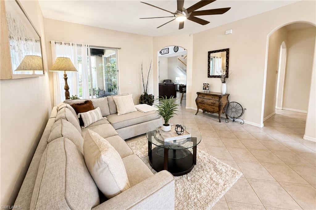 12890 Timber Ridge Dr Property Photo 5