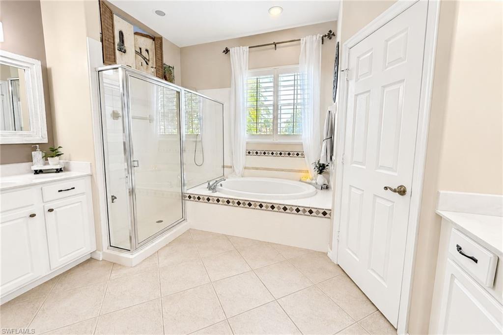 12890 Timber Ridge Dr Property Photo 16