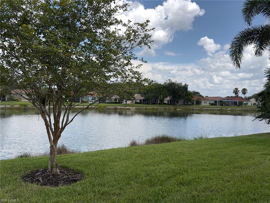 2190 Summersweet Dr Property Photo 5