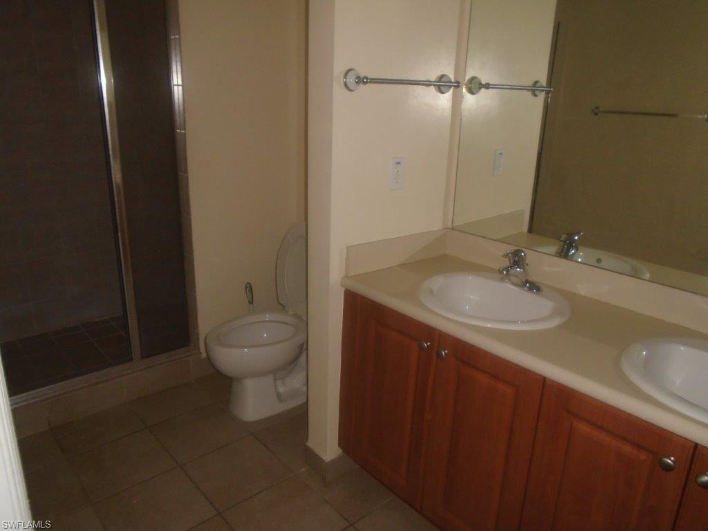 8331 Bernwood Cove Loop 1403 Property Photo 6