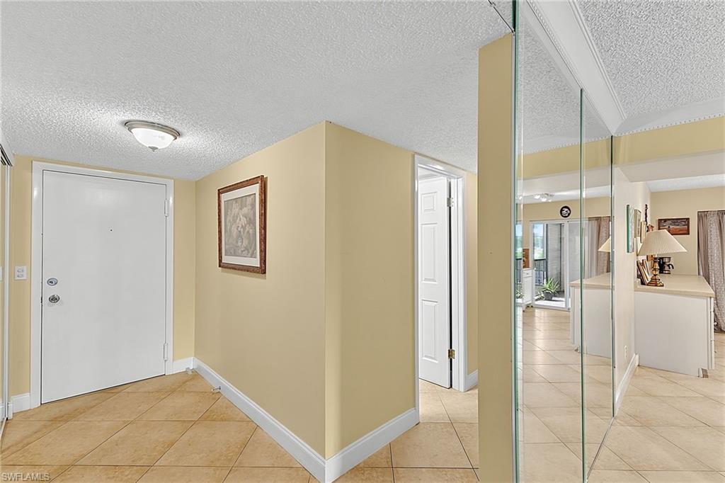 3150 Shorewood Ln 206 Property Photo 16