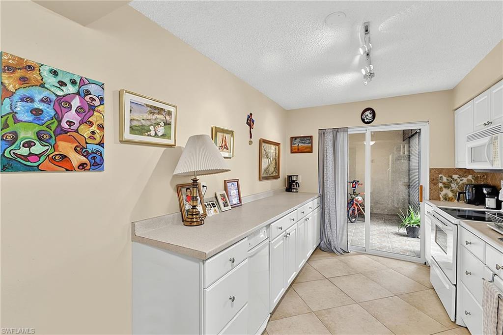 3150 Shorewood Ln 206 Property Photo 25