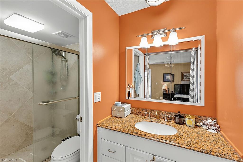 3150 Shorewood Ln 206 Property Photo 37