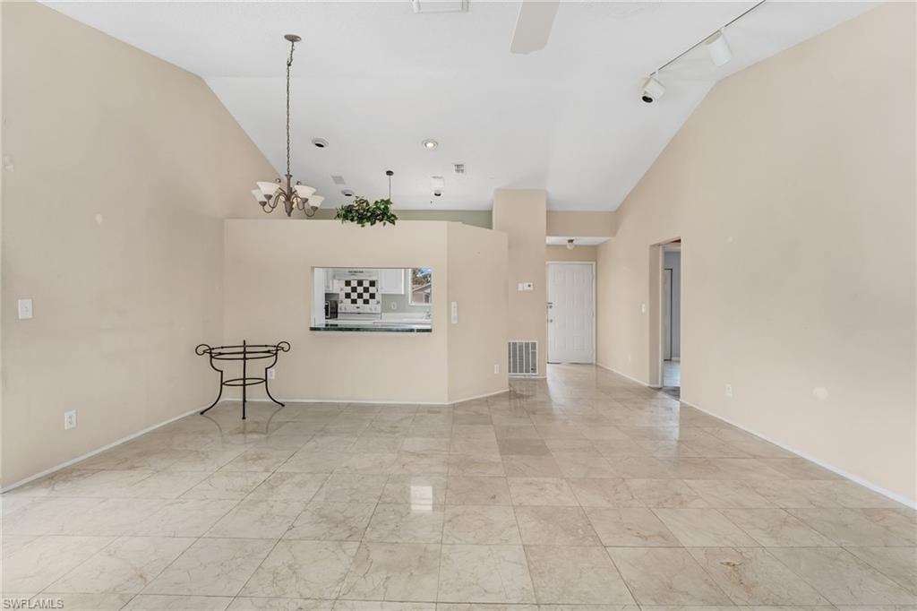 5581 Longleaf Dr Property Photo 13