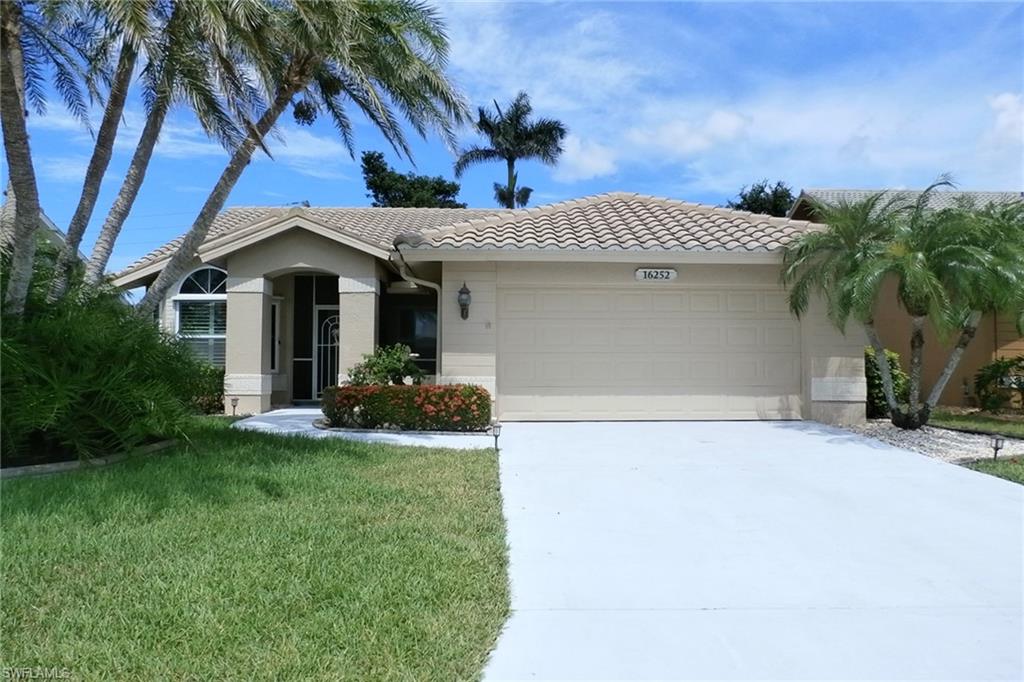 16252 Kelly Woods Dr Property Photo 2