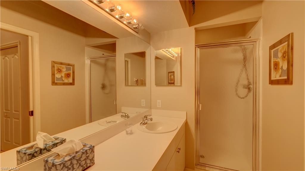 8083 Queen Palm Ln 424 Property Photo 11
