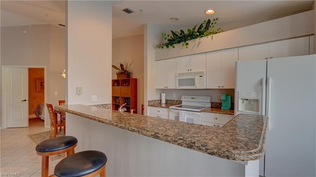 8083 Queen Palm Ln 424 Property Photo 22