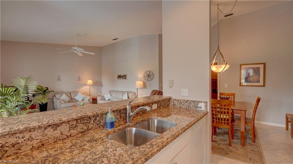 8083 Queen Palm Ln 424 Property Photo 23