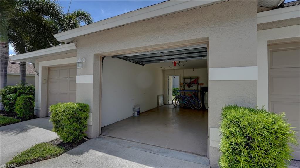 8083 Queen Palm Ln 424 Property Photo 34