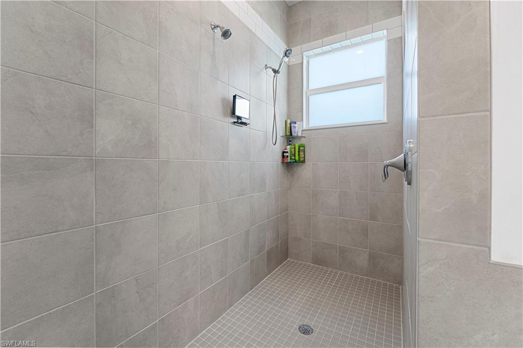 15860 Cranes Marsh Ct Property Photo 26