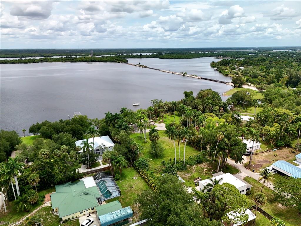 304 Royal Palm Park Rd Property Photo 3