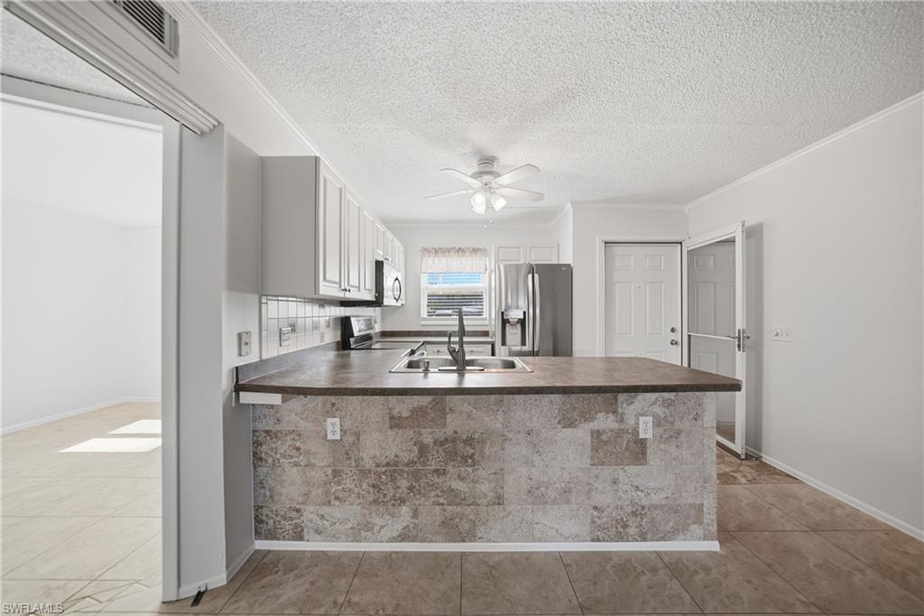 26485 Rampart Blvd D4 Property Photo 10
