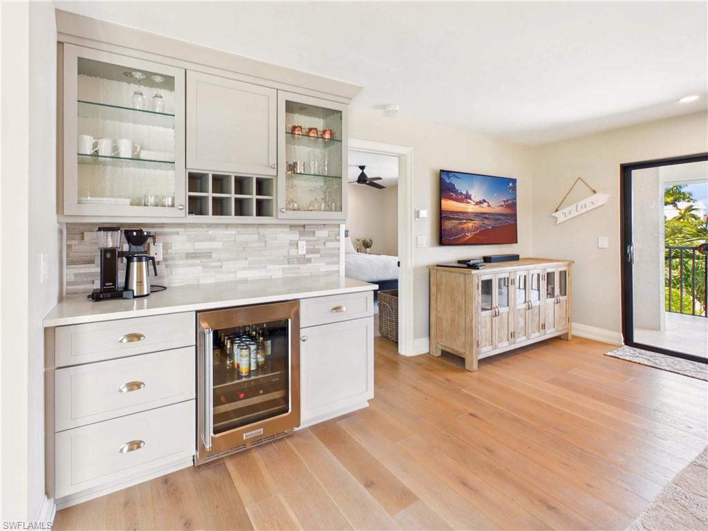 1051 Swallow Ave 208 Property Photo 10