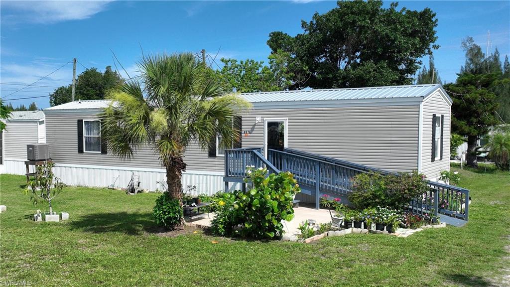 4976 Curlew DR Property Photo 1